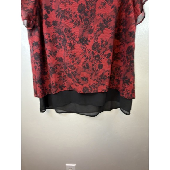 Michael Kors Short Sleeved Scoopneck Red/Black Floral Blouse Size XL - Picture 6 of 8